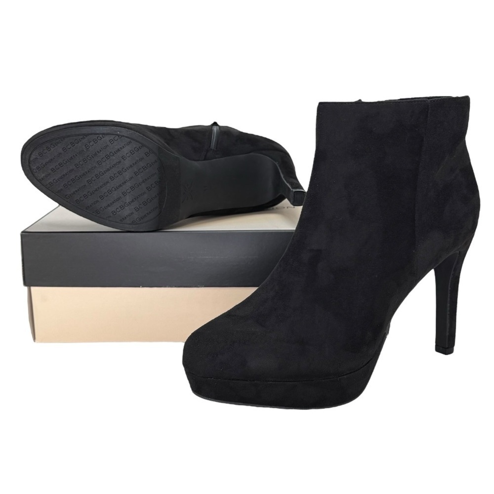 BCBGeneration Jeanne Black Microsuede Womens Heel Ankle Boots Size 11M - Picture 10 of 11